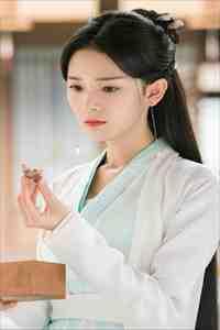 精品阅读嫁给穷小子后,她成了百亿富婆