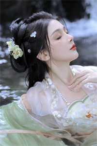 开局抄斩?签到人皇废圣旨!精编之作